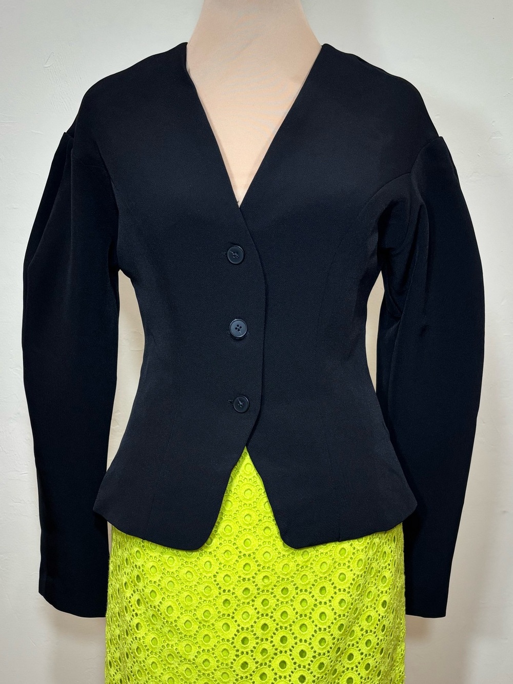 NWT GAP BiStretch Structured Button-Front Top, True Black, Size XS Petite